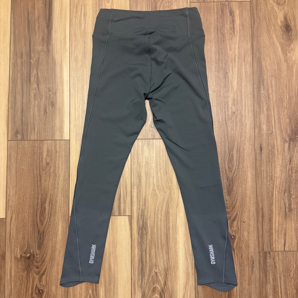 Gymshark Speed Leggings - charcoal grey
Gymshark | Size: small - Picture 7 of 9